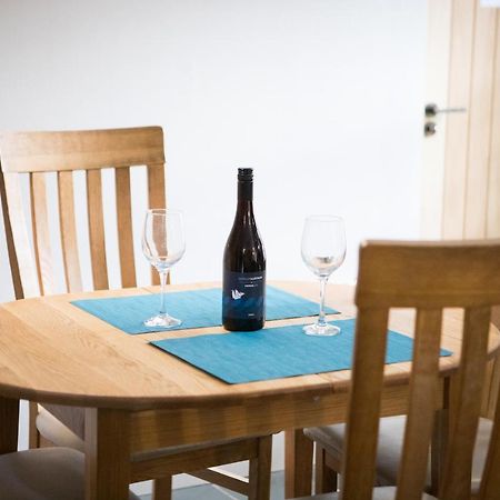 Vineyard Country Cottage Llanerch-Aeron Экстерьер фото